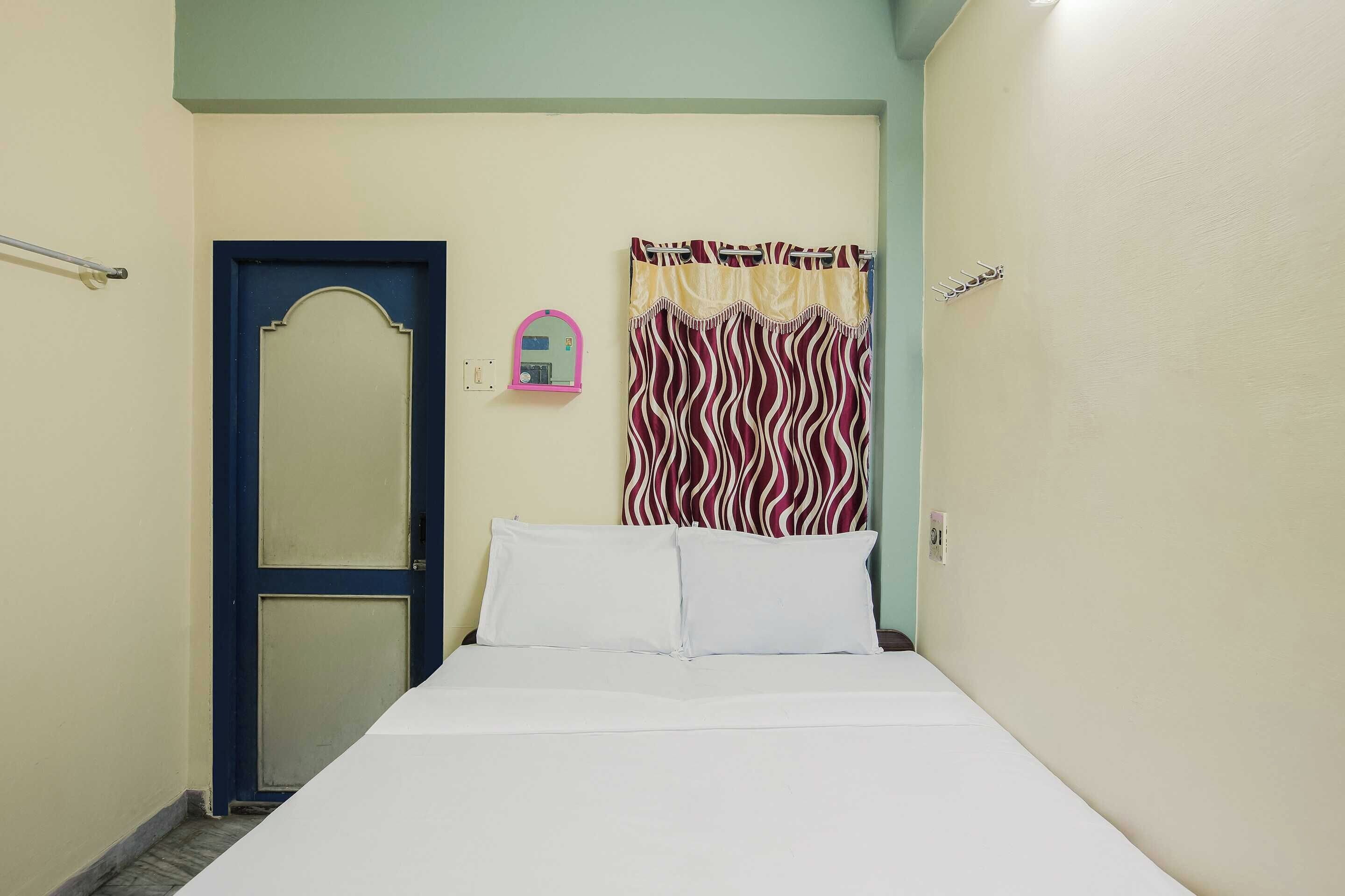 Classic Room | Free WiFi