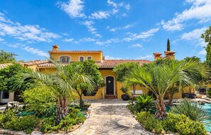 House - Villa Avana avec Pisicne (Six-Fours-Les-Plages)