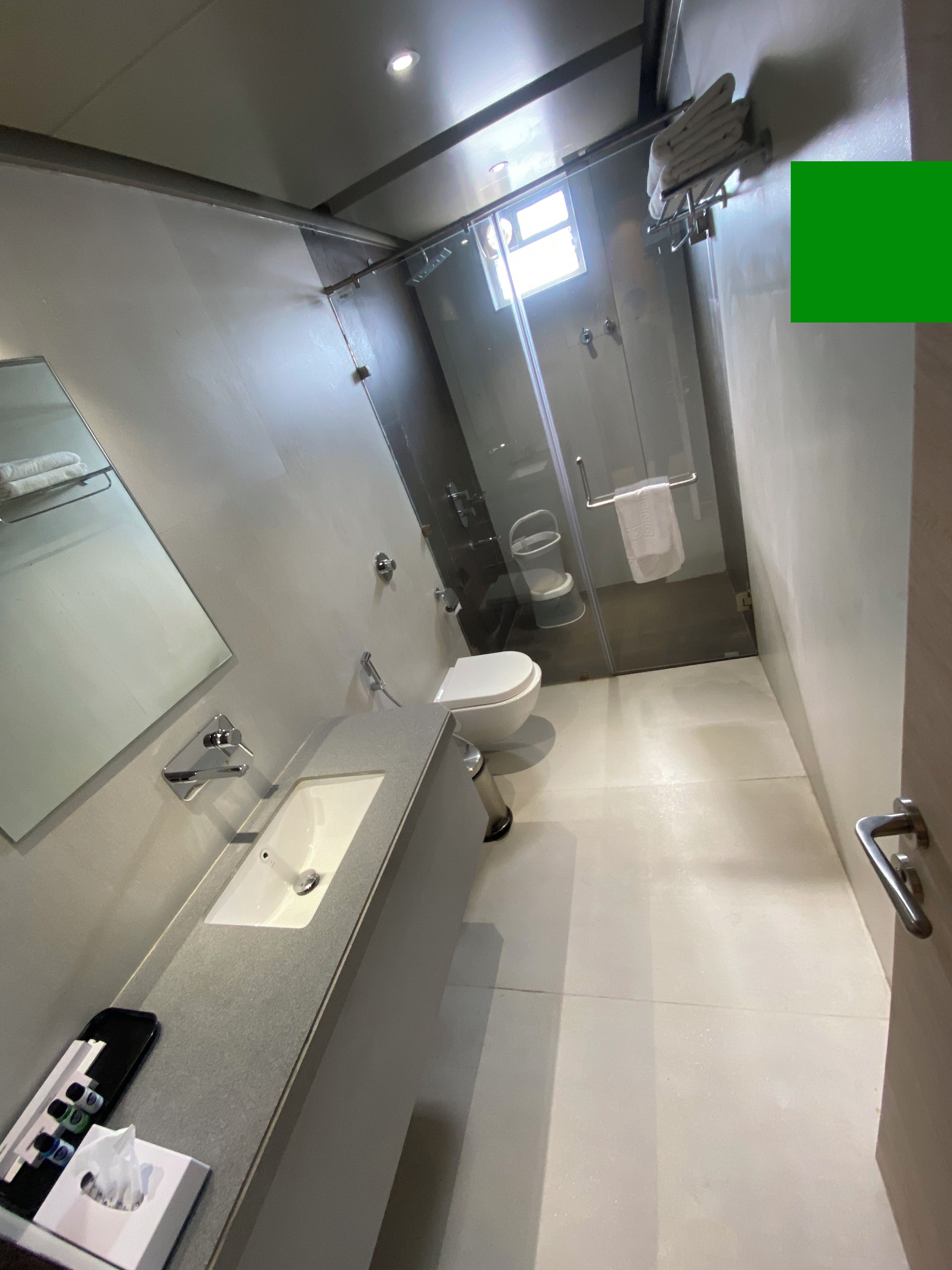 Double or Twin Room | Bathroom | Shower, towels, soap, shampoo