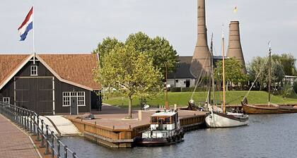 Perfect Group Getaway | Near Huizen Harbor, Goois Nature Reserve | 4 Units