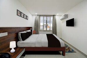 Deluxe Room - Super Zoological Park Formerly Comfort (Mysore)