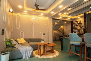 Ảnh chưa phân loại, 4 trong số 21 ảnh, nút