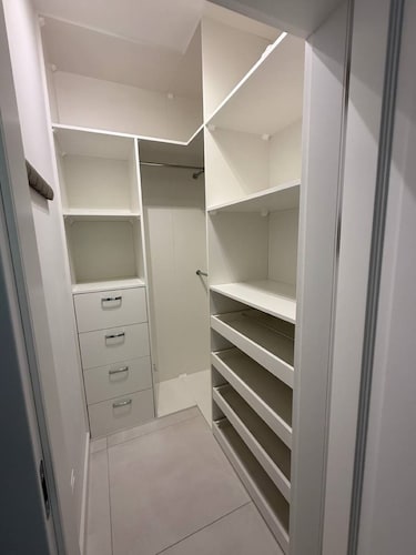 Lumina 3-room Apart w/ Terrace I Parking
