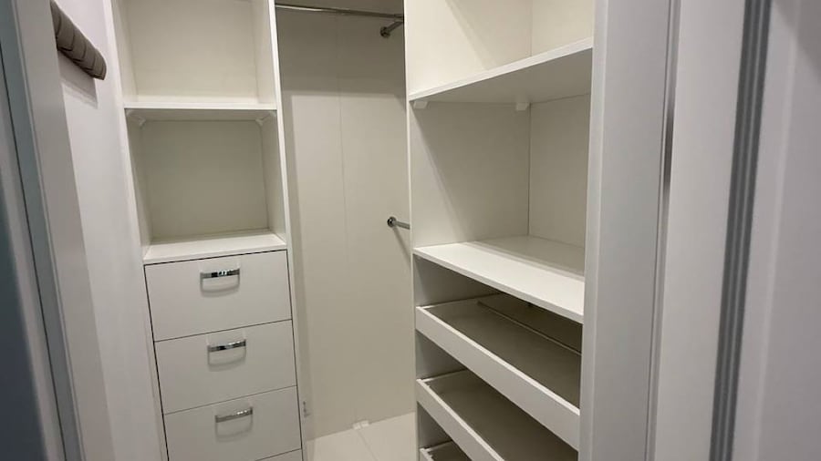 Lumina 3-room Apart w/ Terrace I Parking