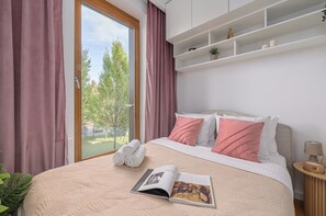 Room - Lumina 3-room Apart w/ Terrace I Parking (Warszawa)