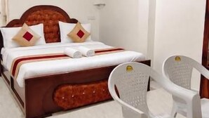 Phòng đôi Deluxe | Bàn, truy cập Internet không dây miễn phí 
