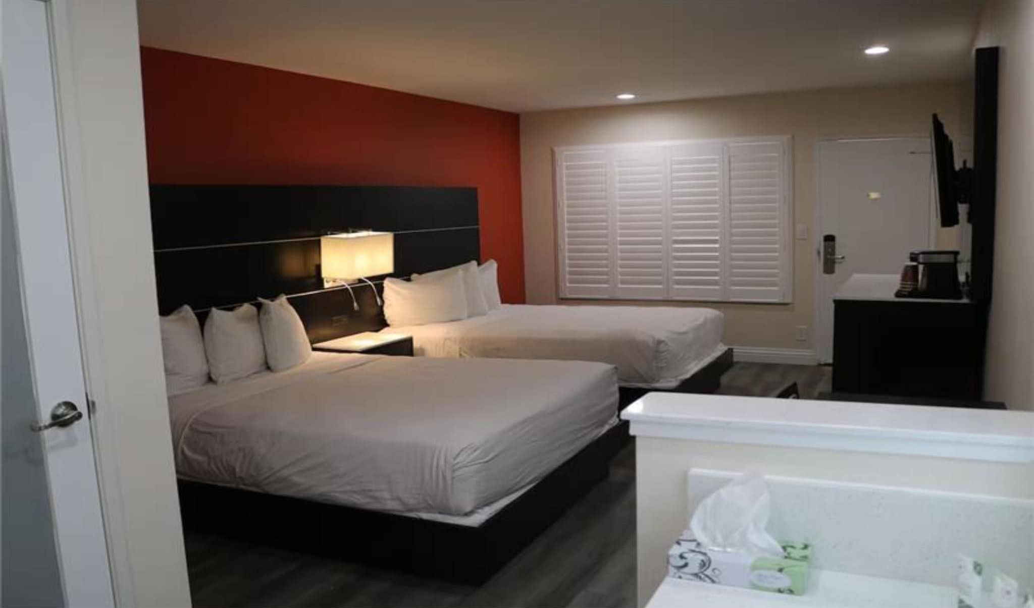 Wifi gratis y ropa de cama