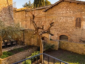 Unclassified image, 2 of 56, button - La Corte di San Francesco Assisi (Assisi)