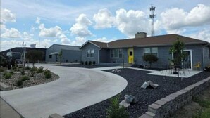 Exterior - 'Honey Bee' Family Home in Columbus, Nebraska! (Columbus)