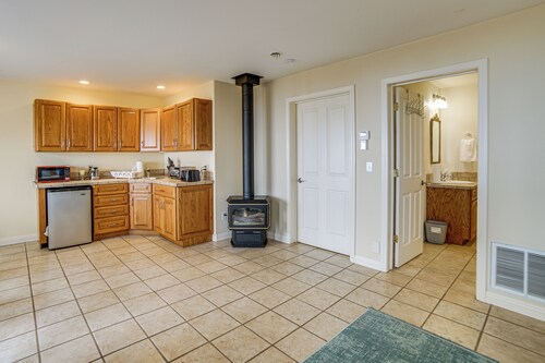 Ocean-View Timber Cove/Jenner Extended Stay Studio