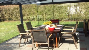 Buiten dineren