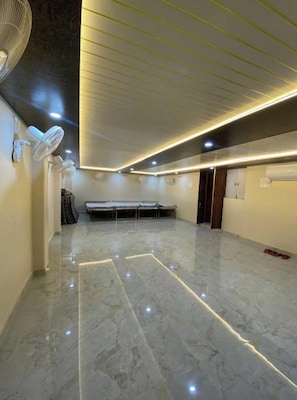 Interior - Sonex Guest House (Varanasi)