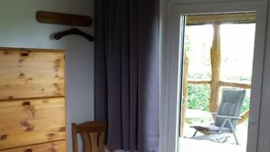 Free WiFi, bed sheets - Holiday home with 1 bedroom (Waren \/ Müritz)