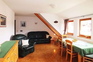 Living area - at the foot of the Lilienstein (Bad Schandau StT Prossen)