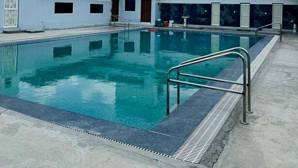Piscina all'aperto