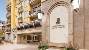 Exterior detail - Luxury Meets Adventure in Vail – The Ritz-Carlton Club, Vail 2-Bedroom Residence (Vail)