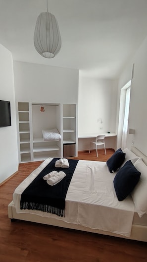 Room - Vrbo Property (Alghero)