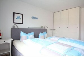 Untagged - Holiday apartment directly on the beach (Ostseebad Baabe)