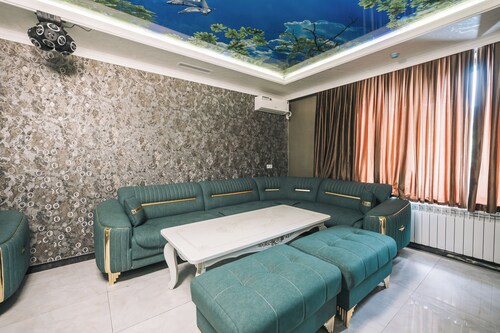 Ugam Michelen Hotel