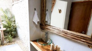 Bathroom - The Beach Hostel Cartagena (Cartagena)