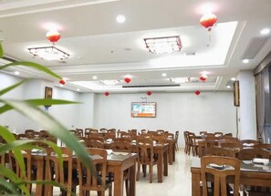 Khu ăn uống