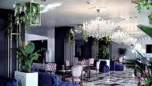 Dining - Premium Luxury Finese (Golem)