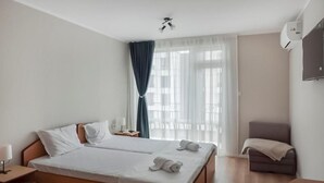 WiFi (free), bed sheets - Solea Family Hotel (Ravda)