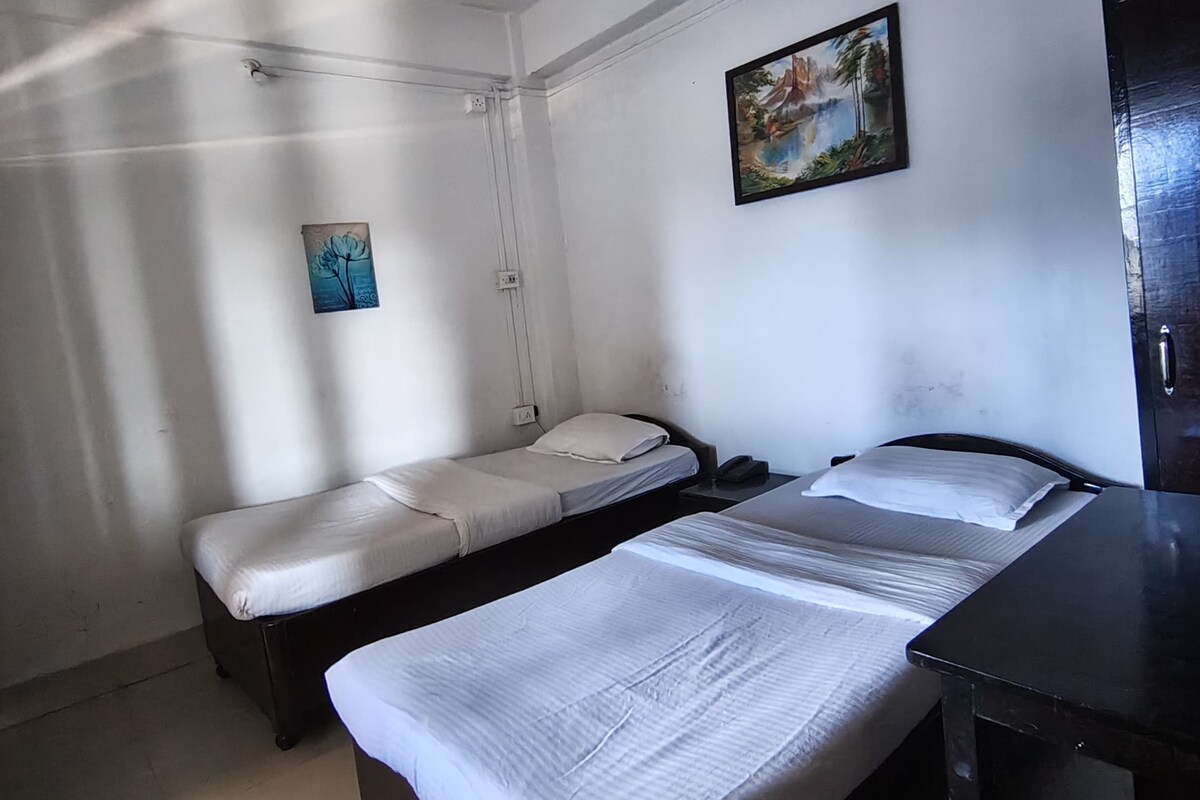 Deluxe Double Room | Free WiFi