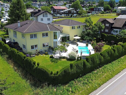 Stunning private villa for 14 guests with pool, WIFI, TV and terrace