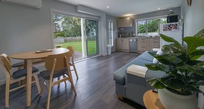 Beachside Bliss - Two Bedroom Apartment