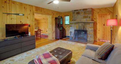 Treetop Perch! Retreat in Saranac Lake Village