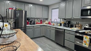 Ảnh chưa phân loại, 3 trong số 30 ảnh, nút