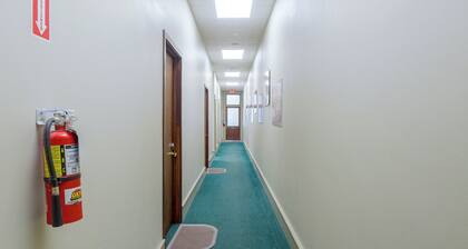 Walkable Main Street Apartment in Princeton!