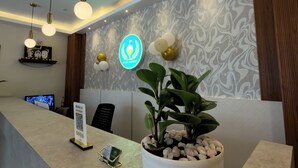 Lobby - Hotel Elmont, Near EGL, Domlur (Bengaluru)