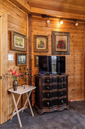 Interior - The Tower | Historic Tower Retreat at The Old Spanish Consulate (Pensacola)