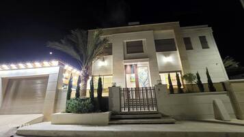 Comfort Villa | Exterior
