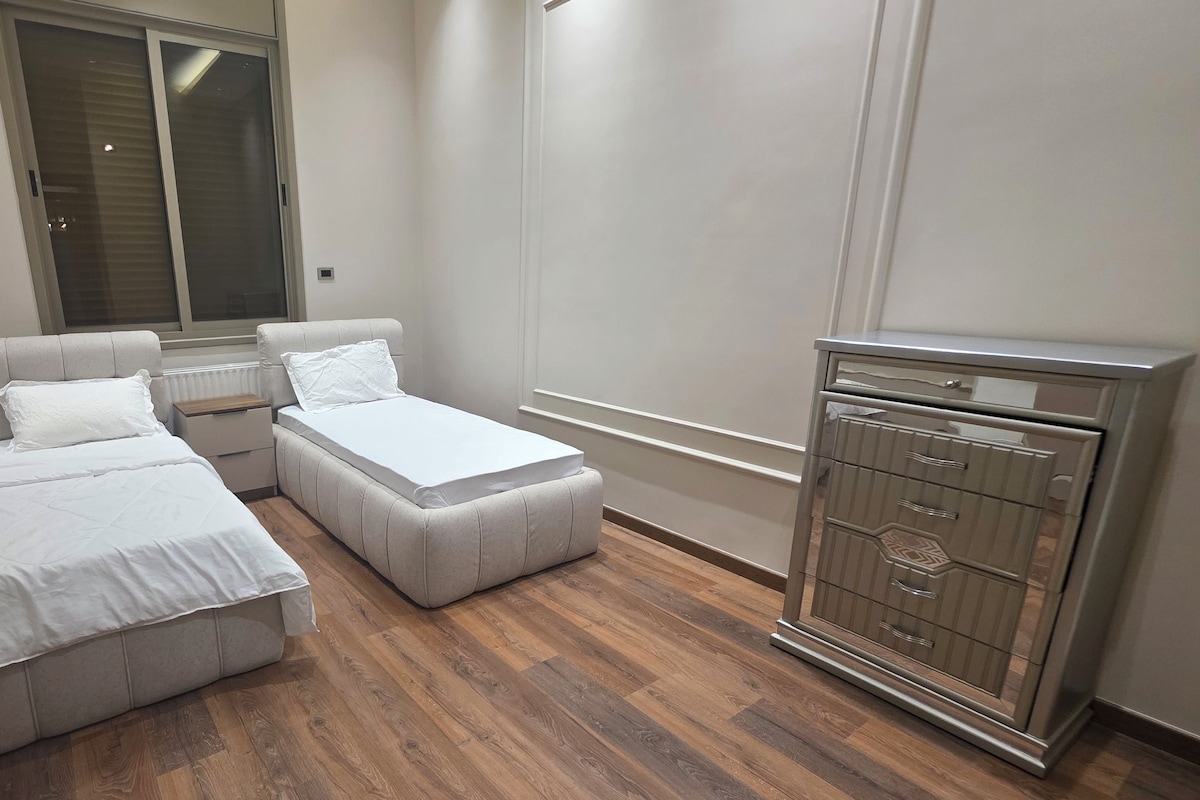 Comfort Villa | Iron/ironing board
