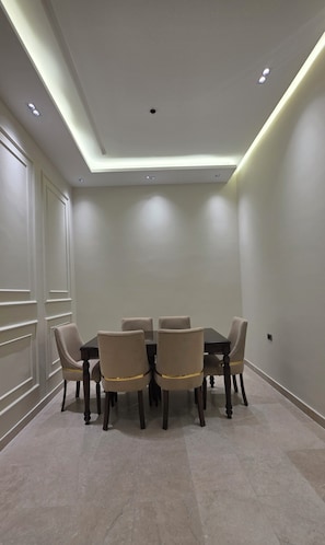 Unclassified image, 4 of 52, button - Osama Hotel Suites (Irbid)