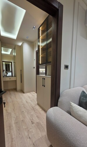 Unclassified image, 2 of 52, button - Osama Hotel Suites (Irbid)