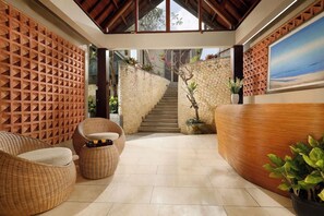 Khu sảnh