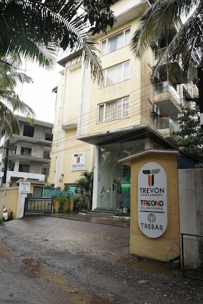 Exterior - Zip by Spree Hotels Hyde (Candolim)