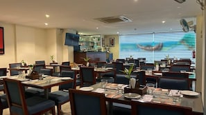 Dining - Zip by Spree Hotels Hyde (Candolim)