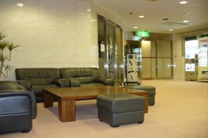 Lobby - Hokkaido Dai-ichi Hotel Sapporo (Sapporo)