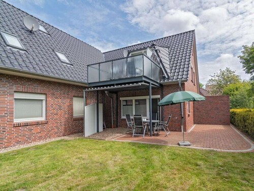 Holiday Apartment With 1 Bedroom