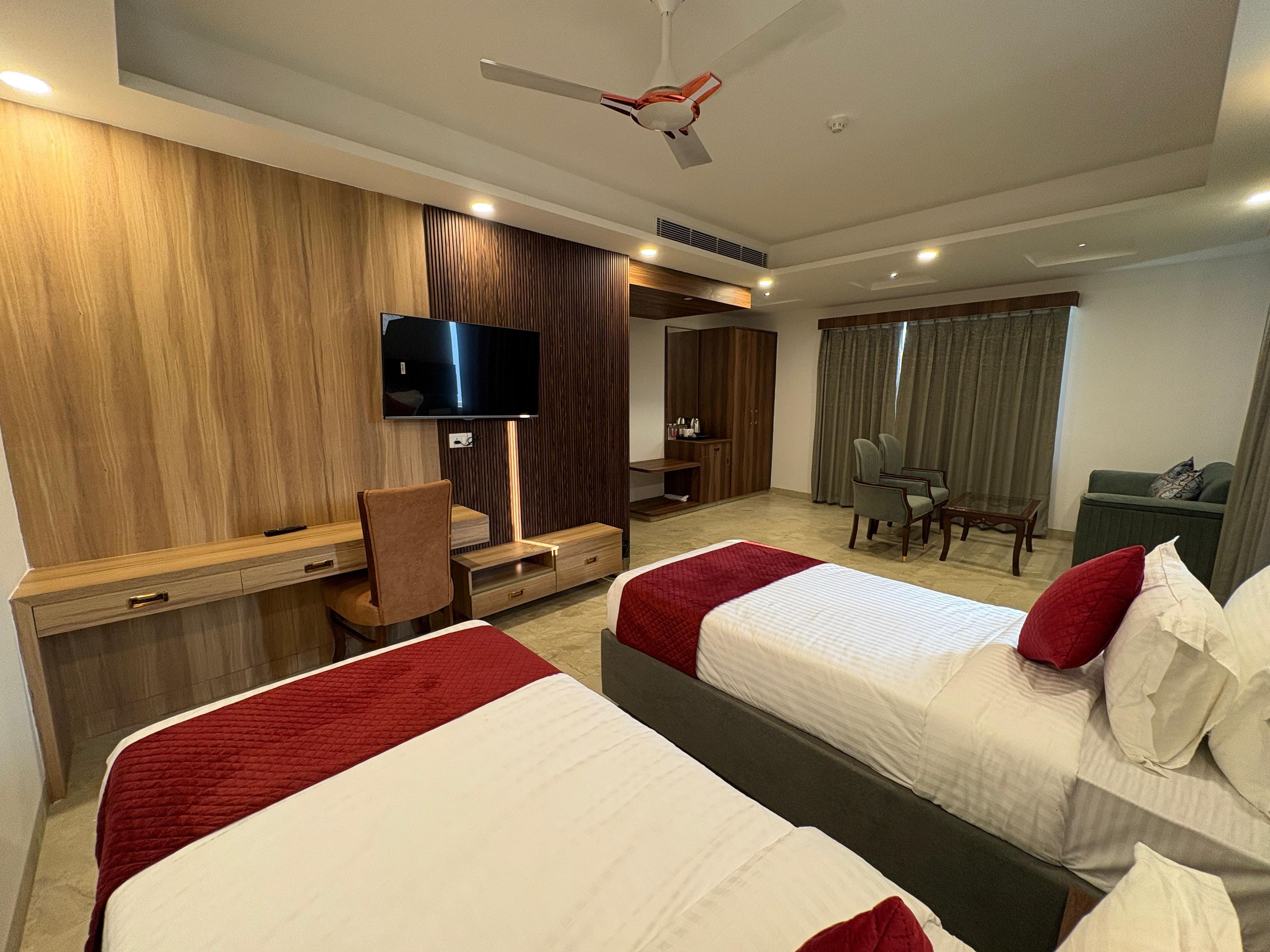 Deluxe Double or Twin Room, City View