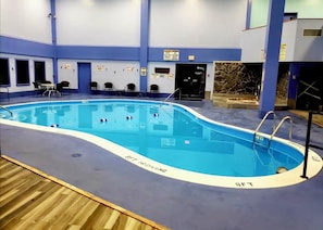 Pool - Newly Renovated Beech Mountain Bliss; Be close to all the action (Beech Mountain)