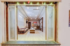 Khu sảnh