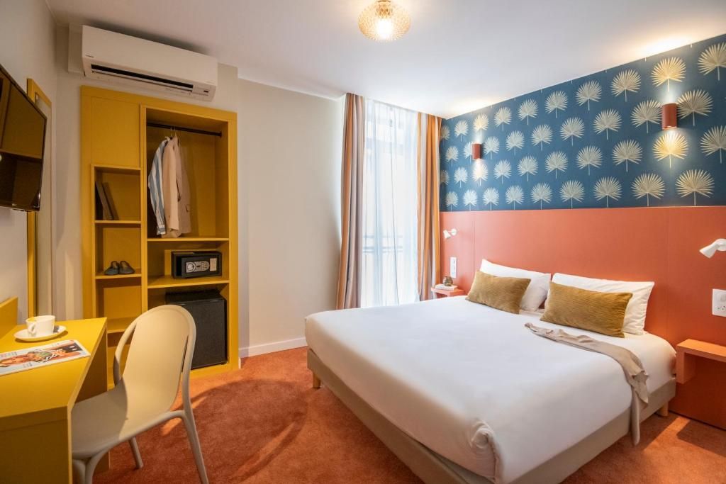 Senior Double Room Single Use