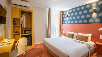 Senior Double Room Single Use