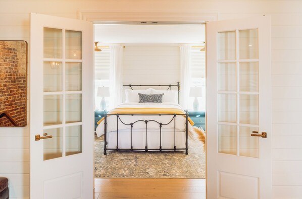 Unclassified image, 1 of 16, button - The Port Loft: Harbour view charm (Yarmouth)